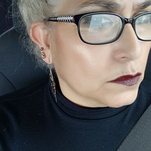 Meet your Posher, Noemi